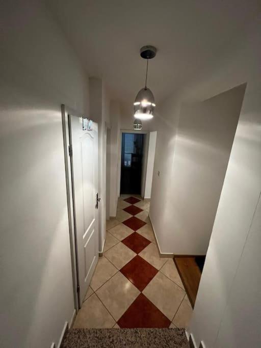 Porec, Tolle 3 Zi-whg, Sehr Zentral, Zustand! Mit Internet Und W-lan! Apartment *